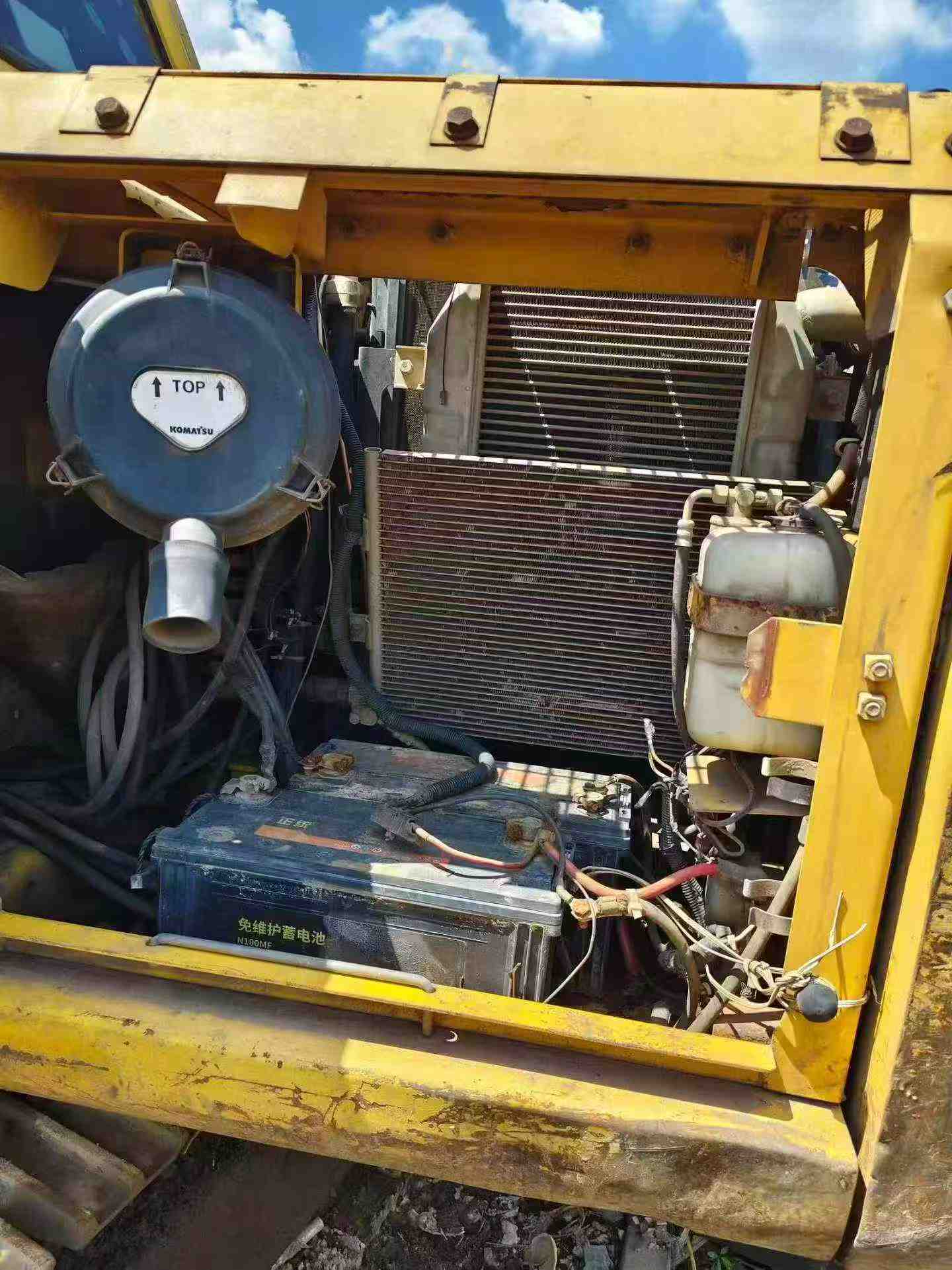 Buy Komatsu PC120-6 Used Excavator / 4 Buy Komatsu PC120-6 Used Excavator / 4