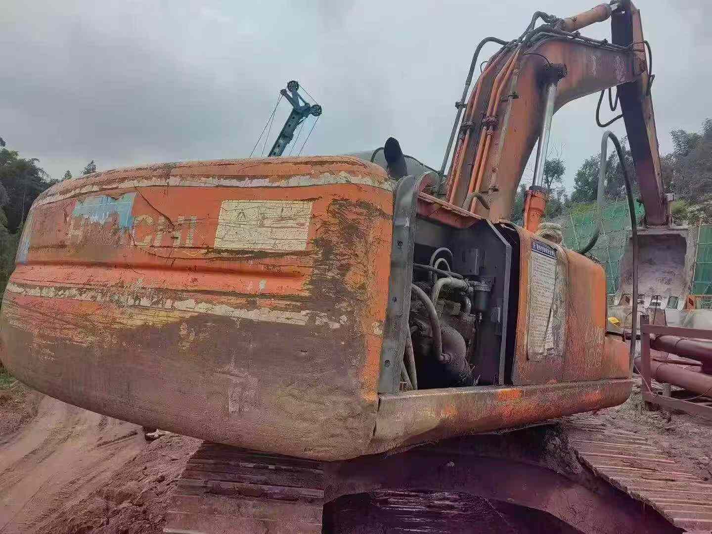 Buy Hitachi ZX200-6 Used Excavator / 5 Buy Hitachi ZX200-6 Used Excavator / 5