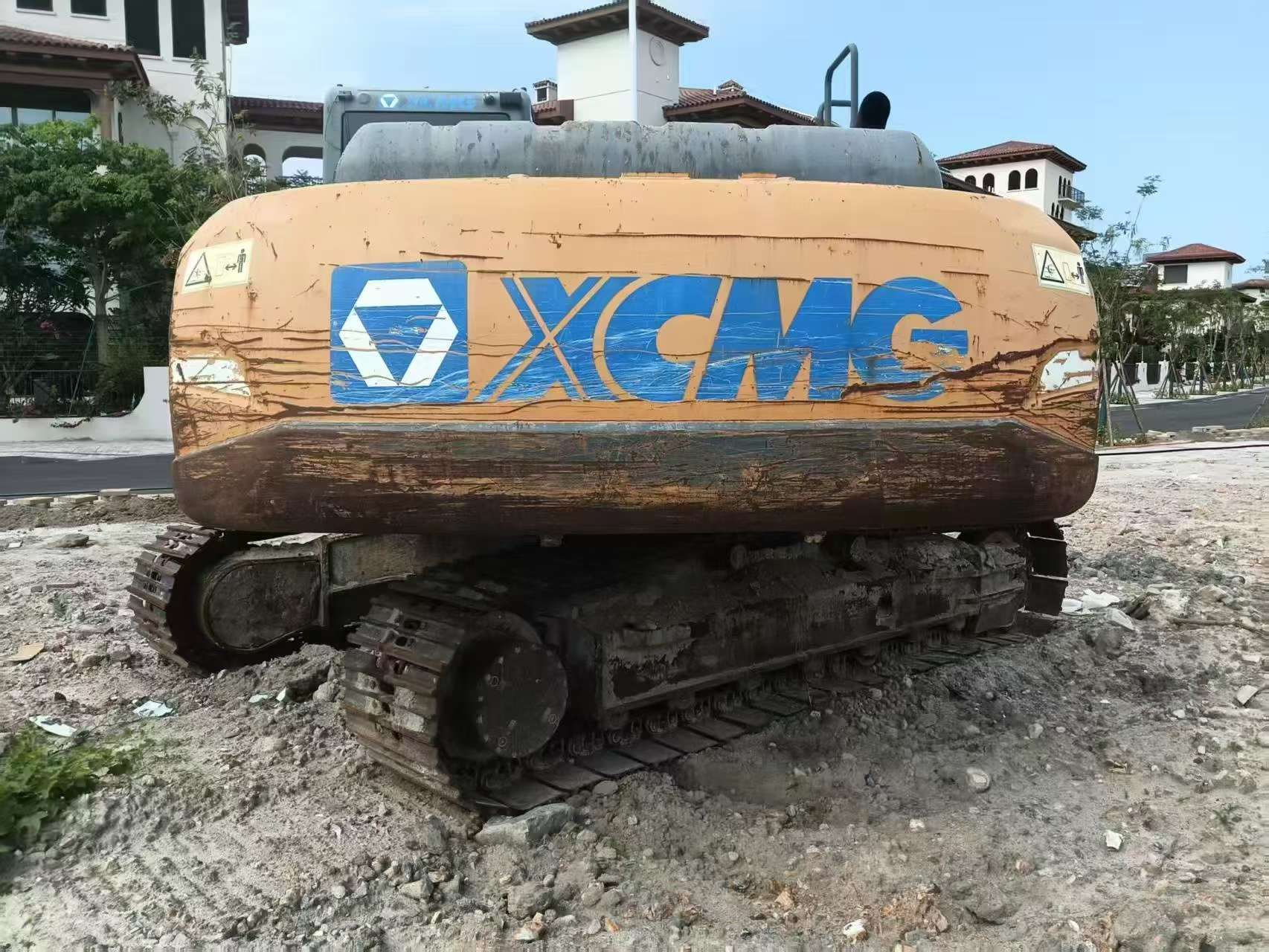 Buy XCMG XE200 Used Excavator / 4 Buy XCMG XE200 Used Excavator / 4
