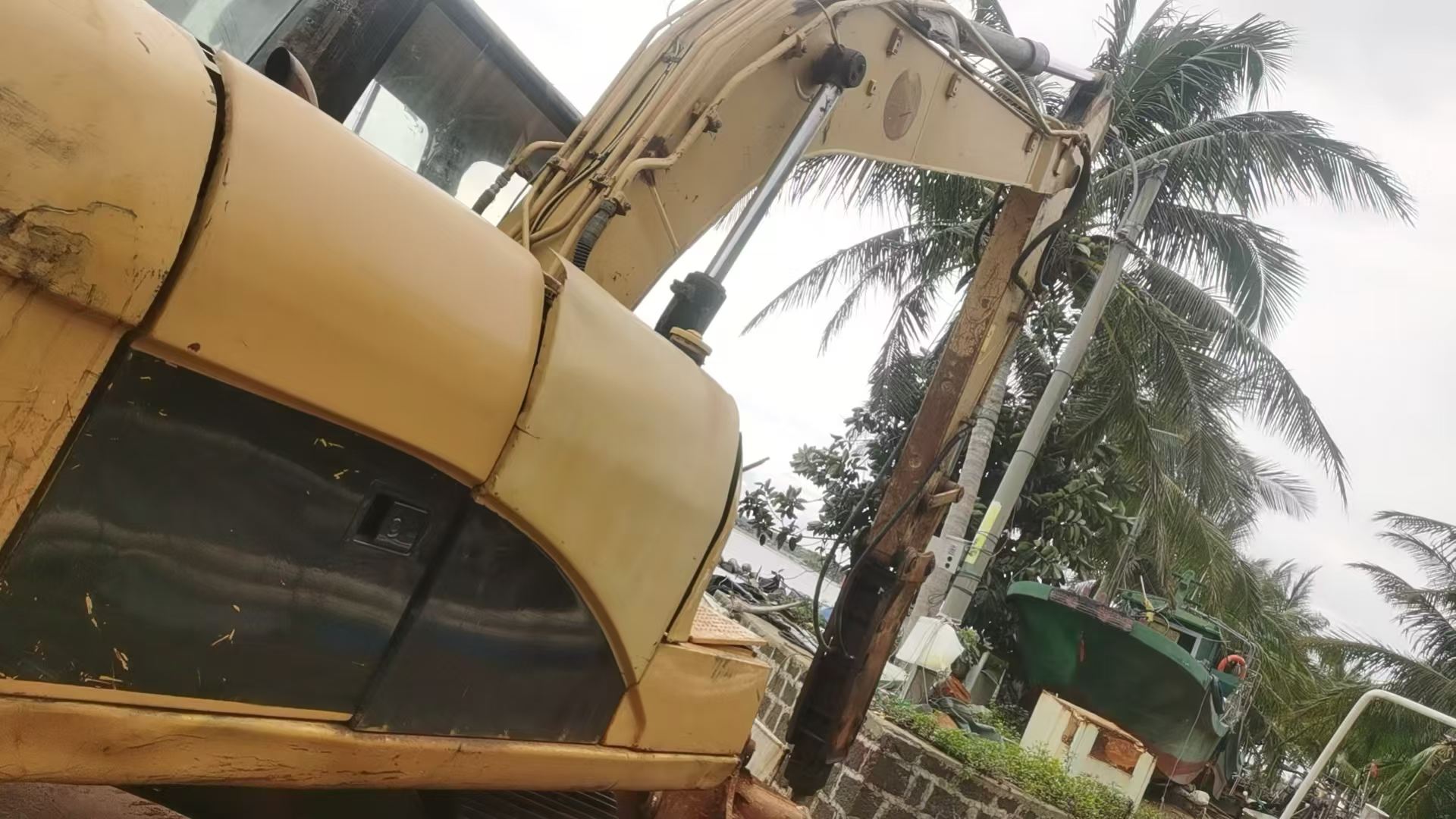 Buy Caterpillar 312C Used Excavator / 5 Buy Caterpillar 312C Used Excavator / 5