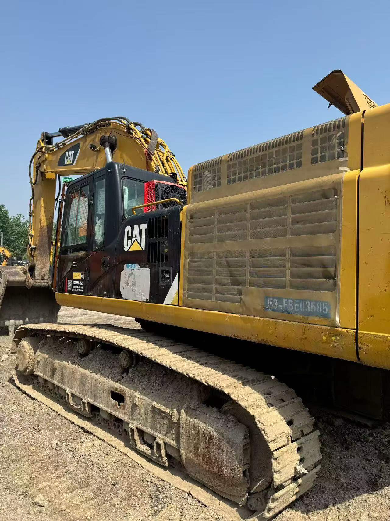 Buy Caterpillar 349E Used Excavator / 1