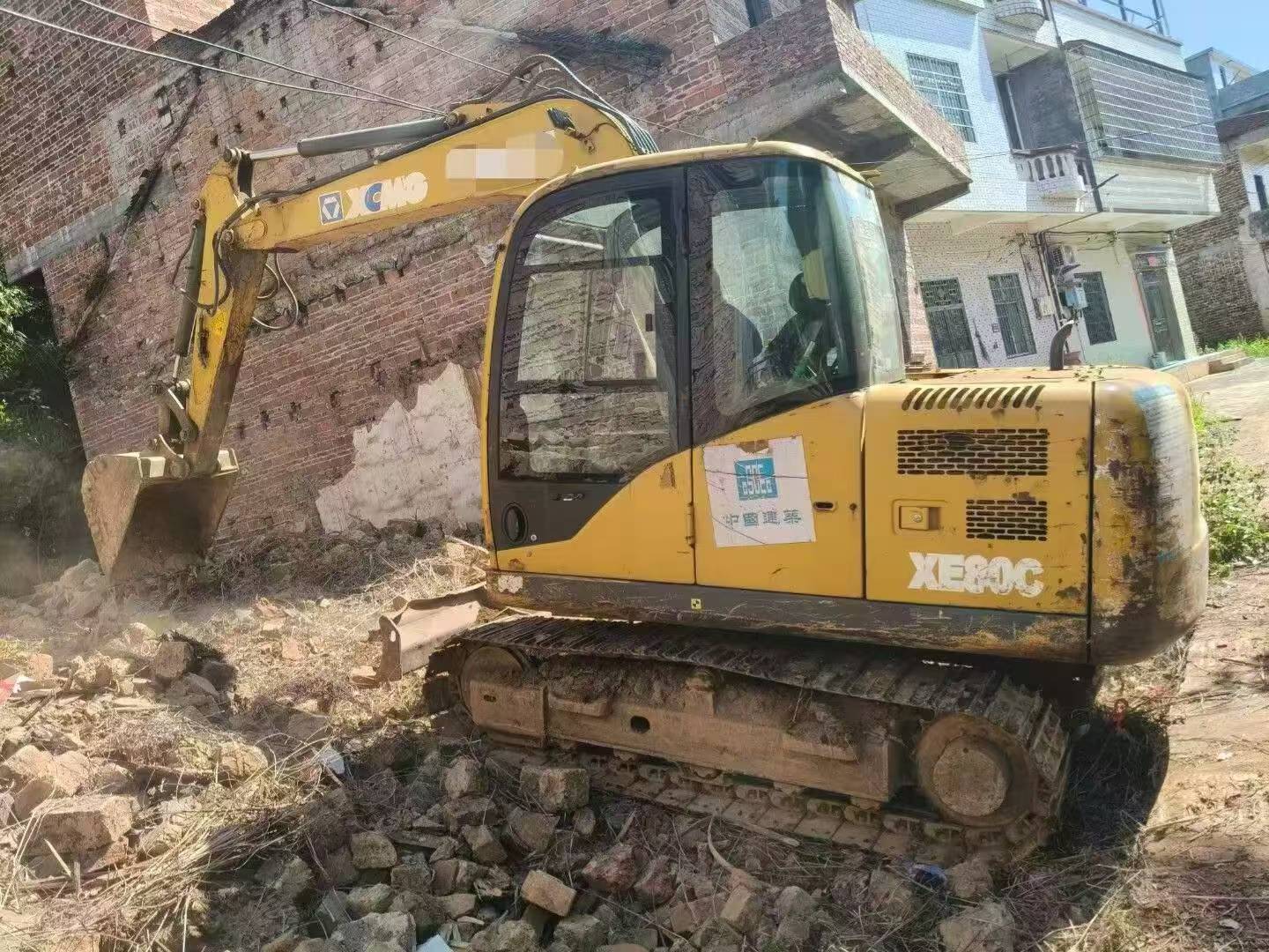 Buy XCMG XE80 Used Excavator / 1
