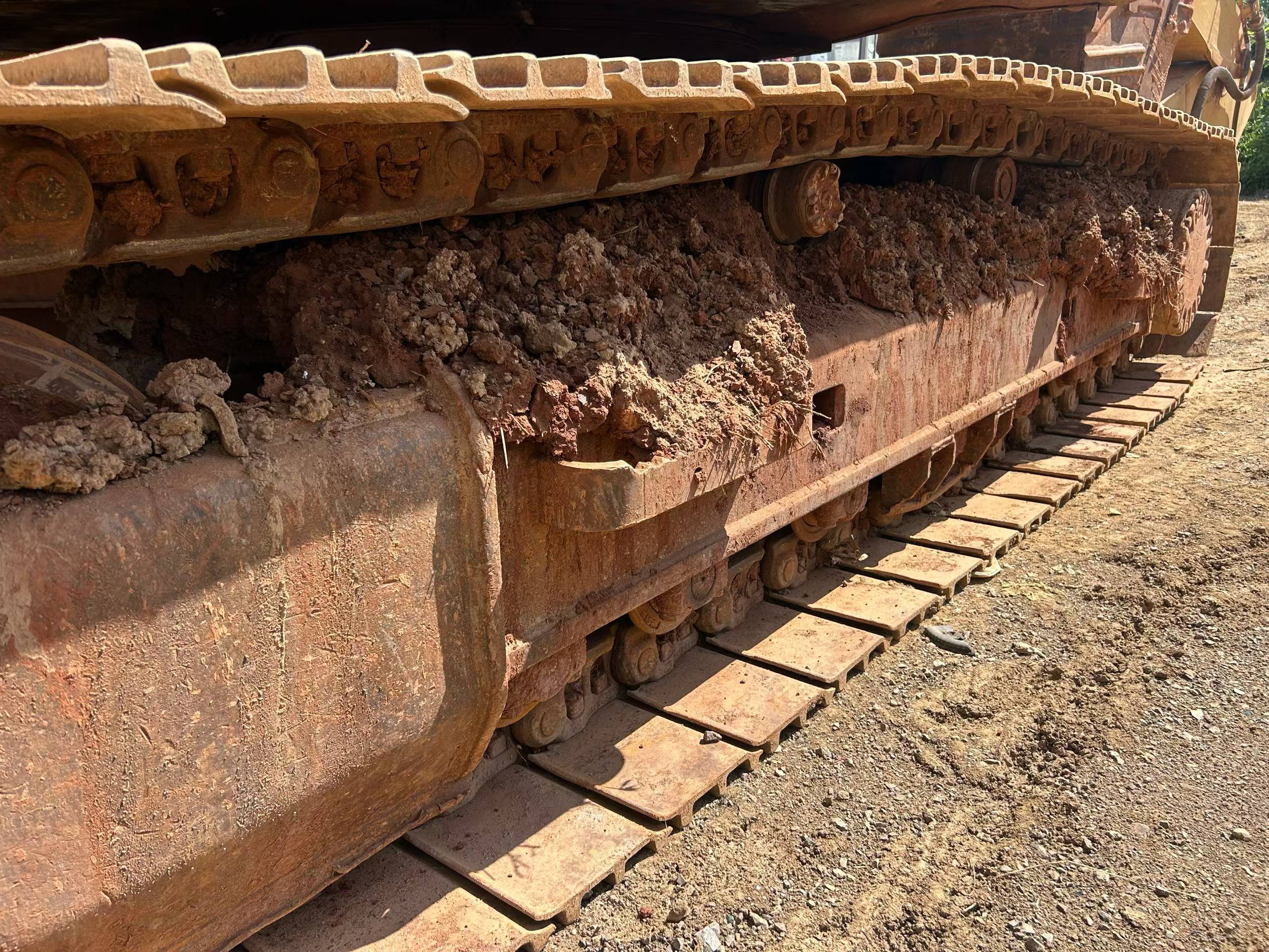 Buy Caterpillar 320D Used Excavator / 4 Buy Caterpillar 320D Used Excavator / 4