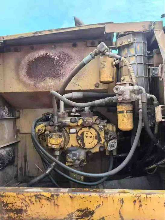 Buy Caterpillar 320C Used Excavator / 1