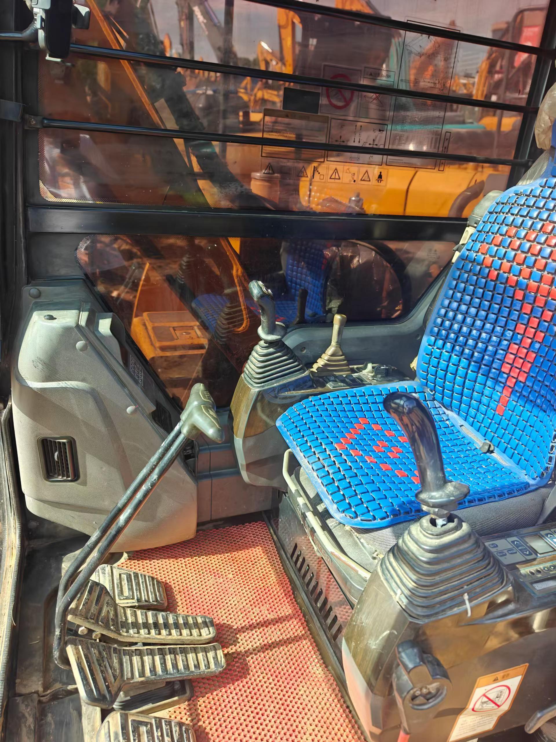 Buy Sany SY75 Used Excavator / 3 Buy Sany SY75 Used Excavator / 3