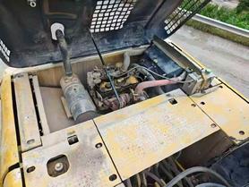 Buy Caterpillar 320A Used Excavator / 5 Buy Caterpillar 320A Used Excavator / 5