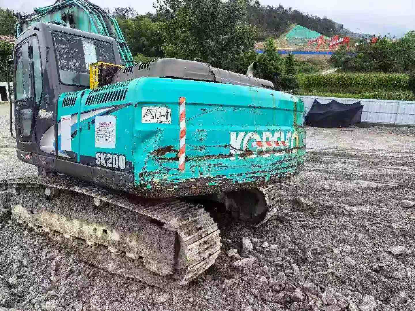 Buy Kobelco SK200-11 Used Excavator / 5 Buy Kobelco SK200-11 Used Excavator / 5