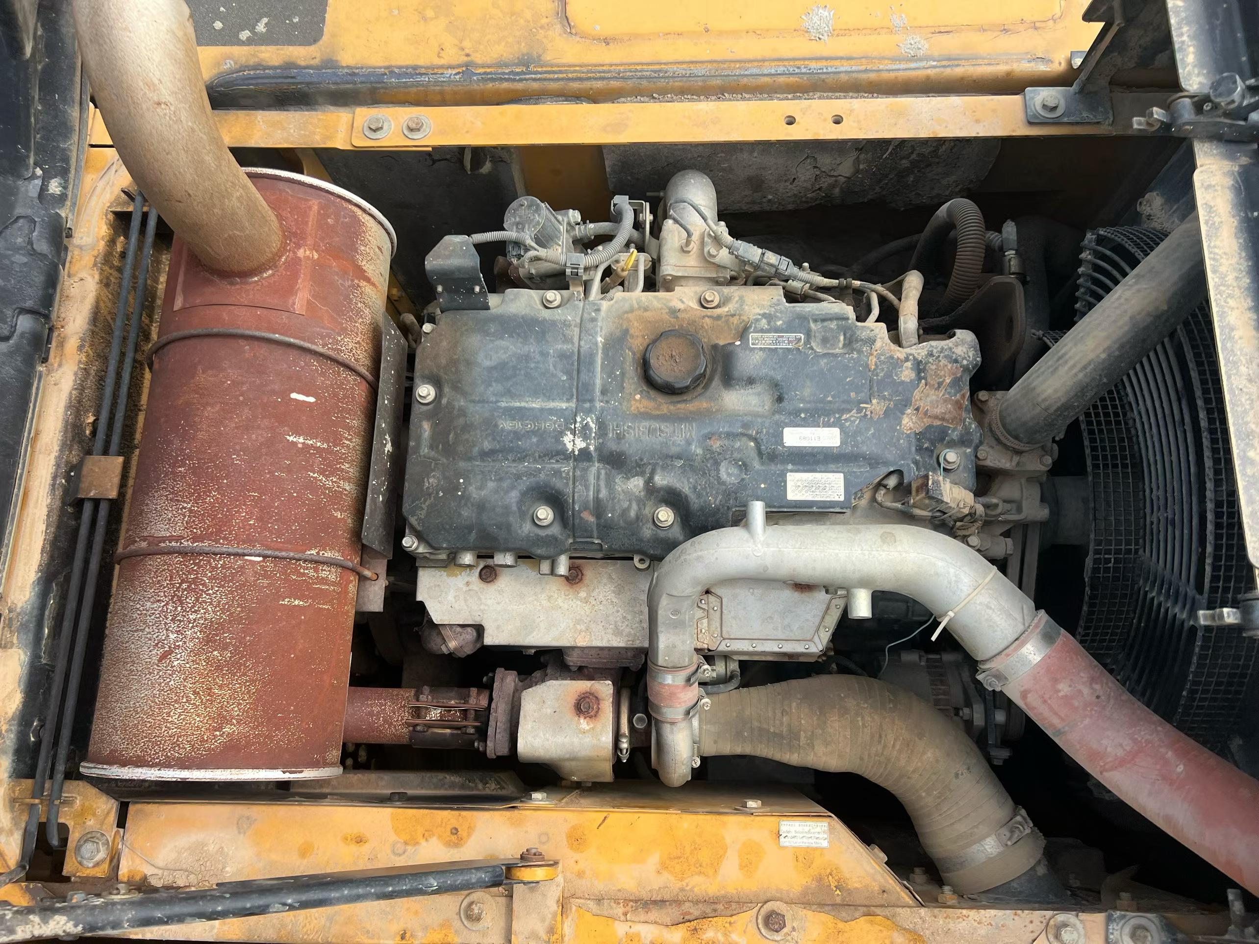 Buy Sany SY205C Used Excavator / 2