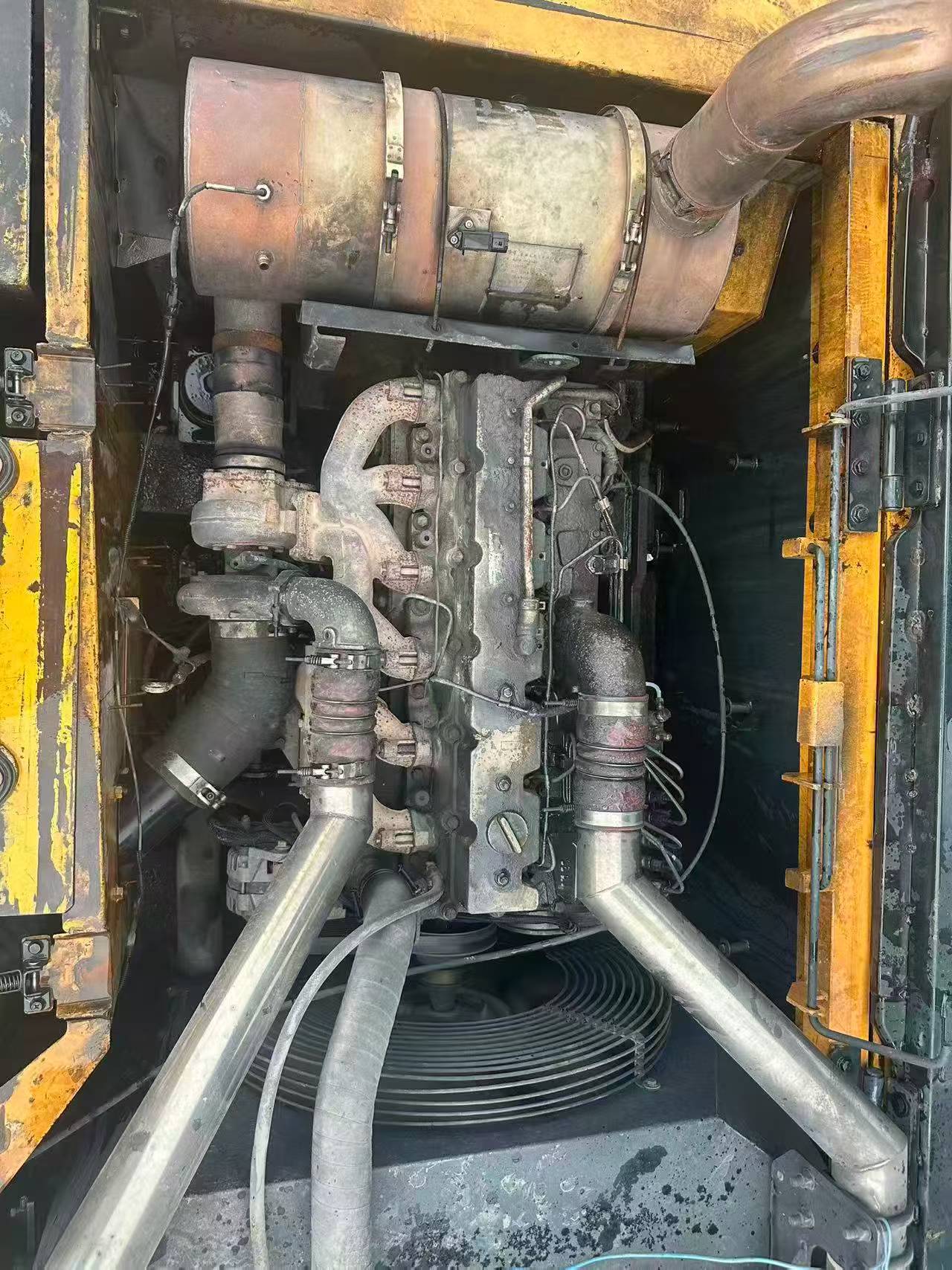 Buy Hyundai R305LC-7 Used Excavator / 1