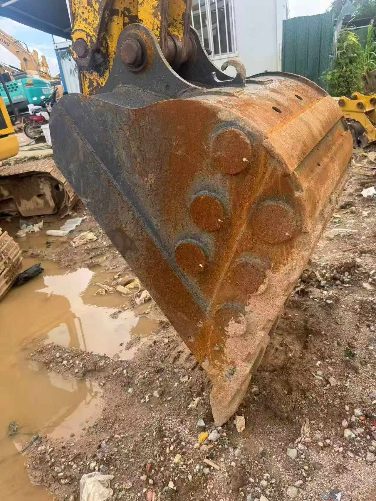 Buy Komatsu PC130-8 Used Excavator / 5 Buy Komatsu PC130-8 Used Excavator / 5