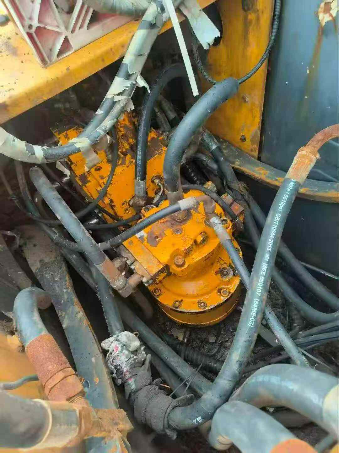 Buy Hyundai R225-7 Used Excavator / 1