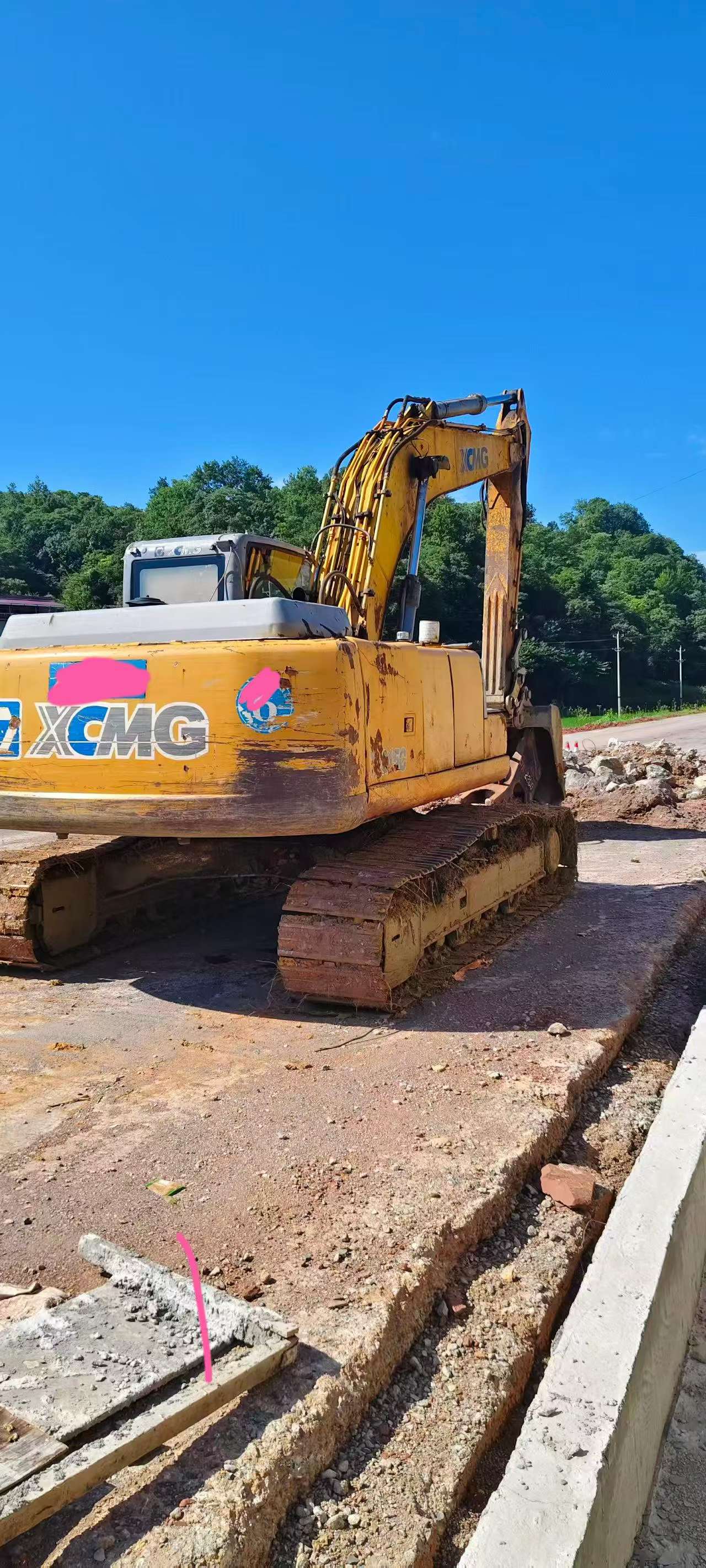 Buy XCMG XE215C Used Excavator Buy XCMG XE215C Used Excavator