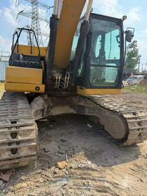 Buy Caterpillar 323 Used Excavator / 4 Buy Caterpillar 323 Used Excavator / 4