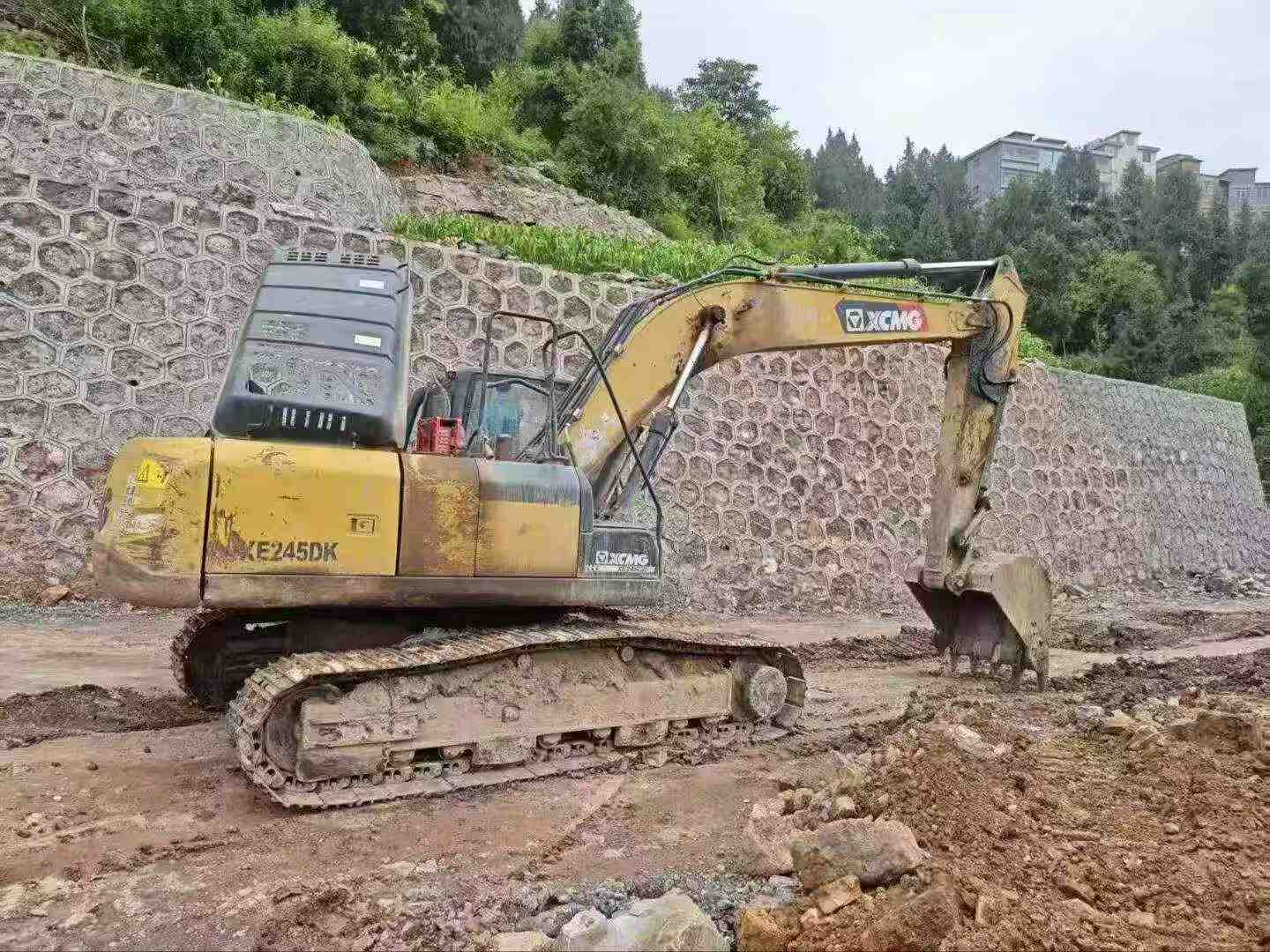Buy XCMG XE215 Used Excavator / 6 Buy XCMG XE215 Used Excavator / 6