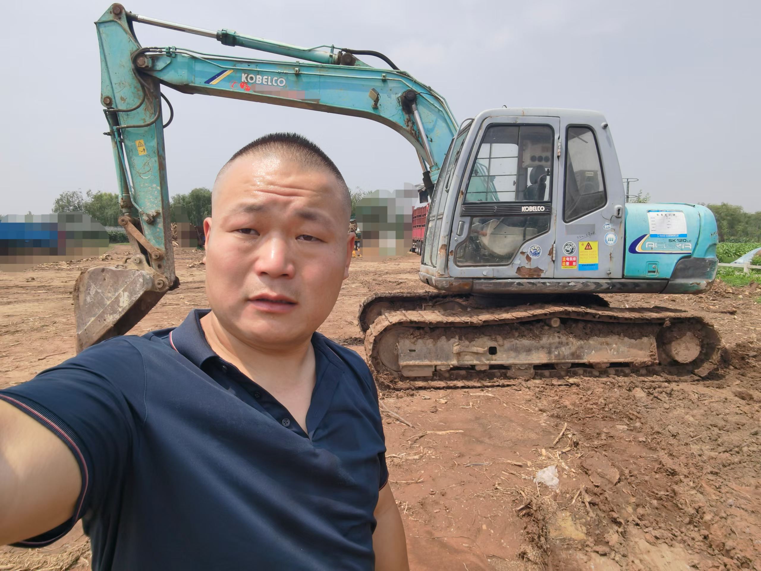 Buy Kobelco SK120 Used Excavator