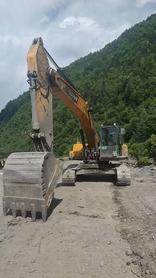 Buy Sany SY245H Used Excavator / 3 Buy Sany SY245H Used Excavator / 3