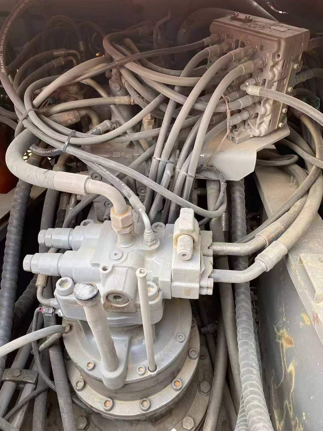 Buy Hitachi EX200 Used Excavator / 5 Buy Hitachi EX200 Used Excavator / 5
