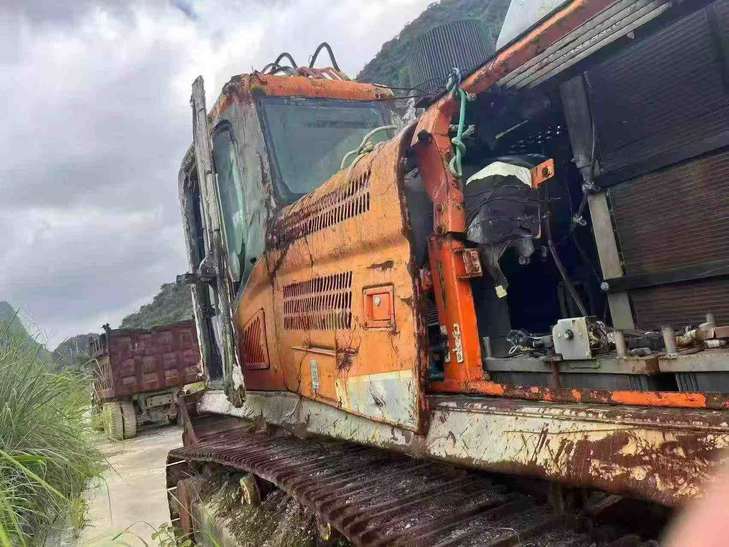 Buy Doosan DX380LC-5 Used Excavator / 1