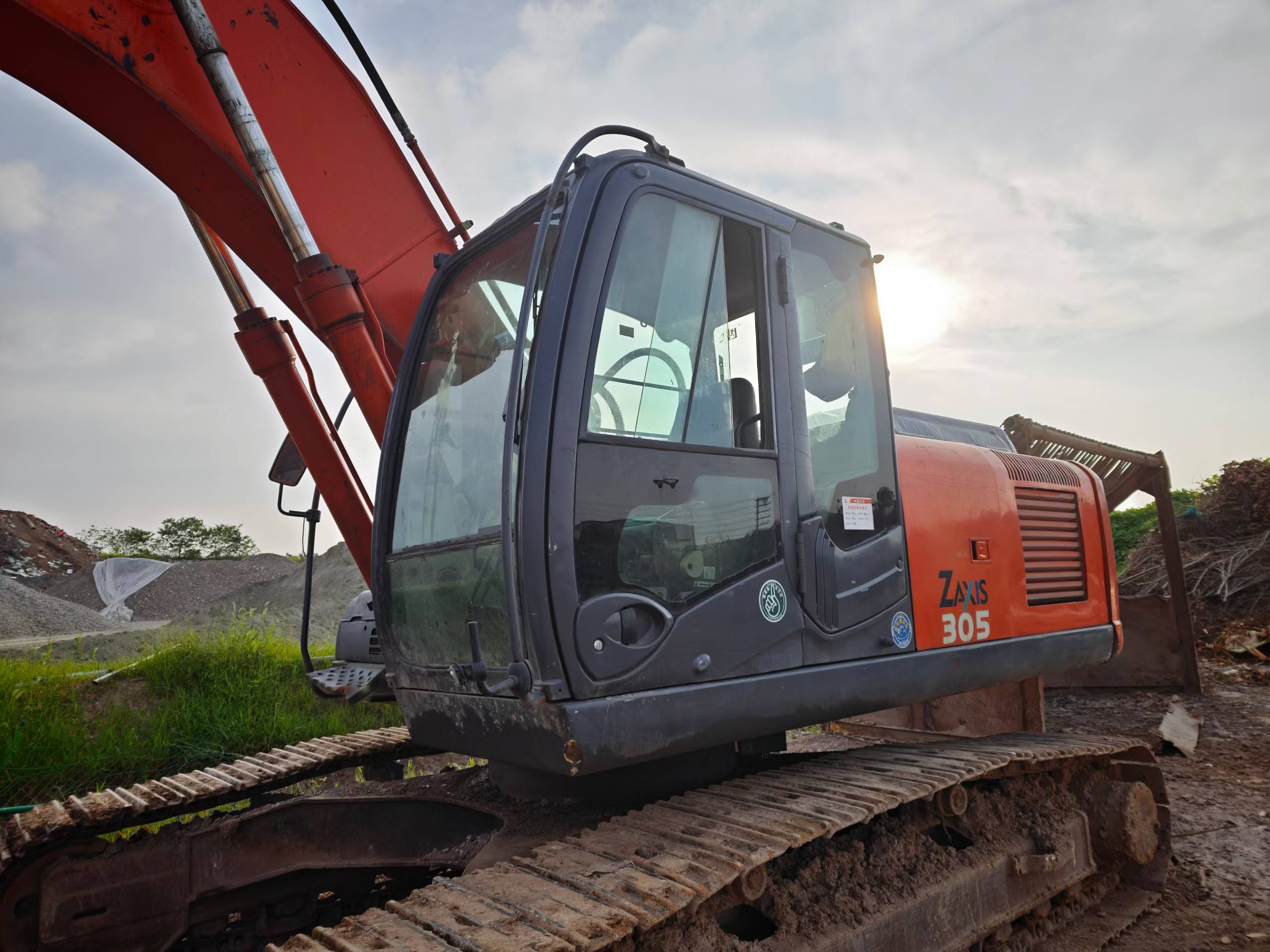 Buy Hitachi ZX240 Used Excavator / 2 Buy Hitachi ZX240 Used Excavator / 2