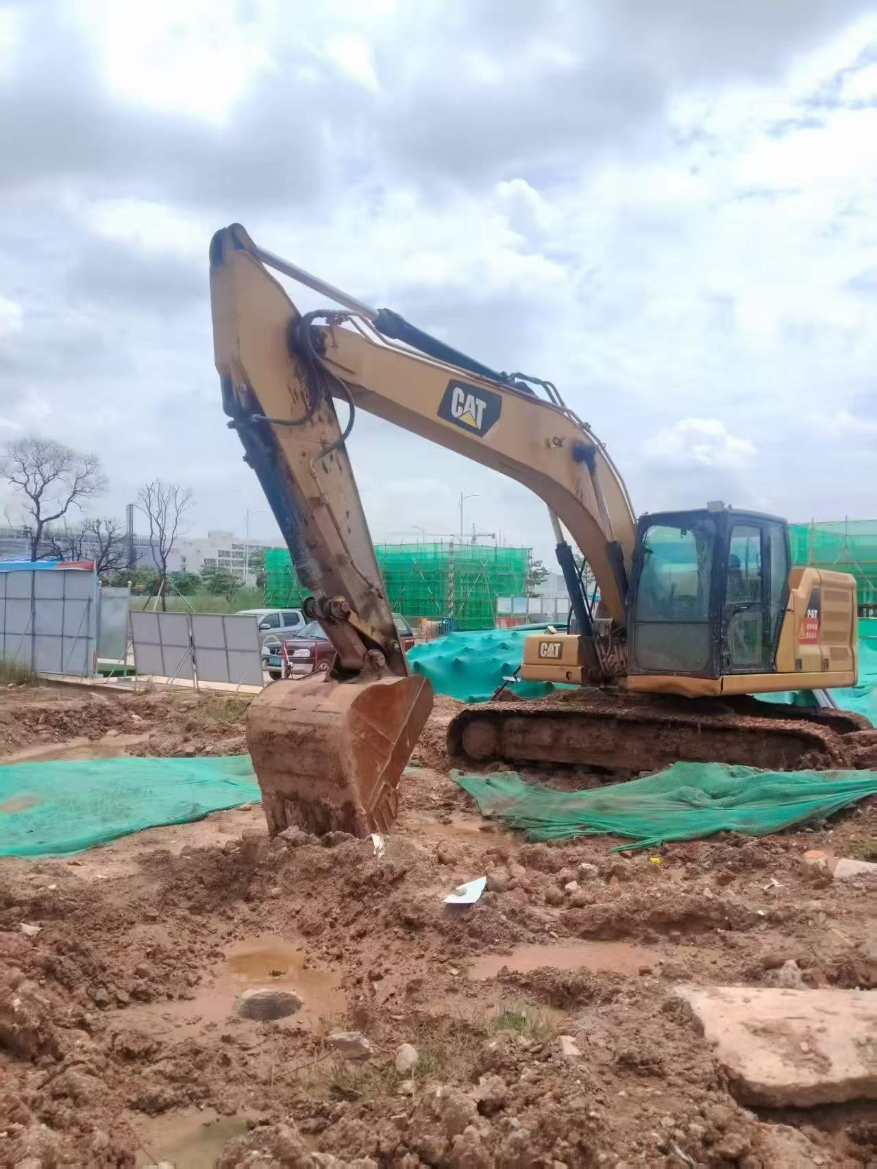Buy Caterpillar 320GC Used Excavator / 9 Buy Caterpillar 320GC Used Excavator / 9
