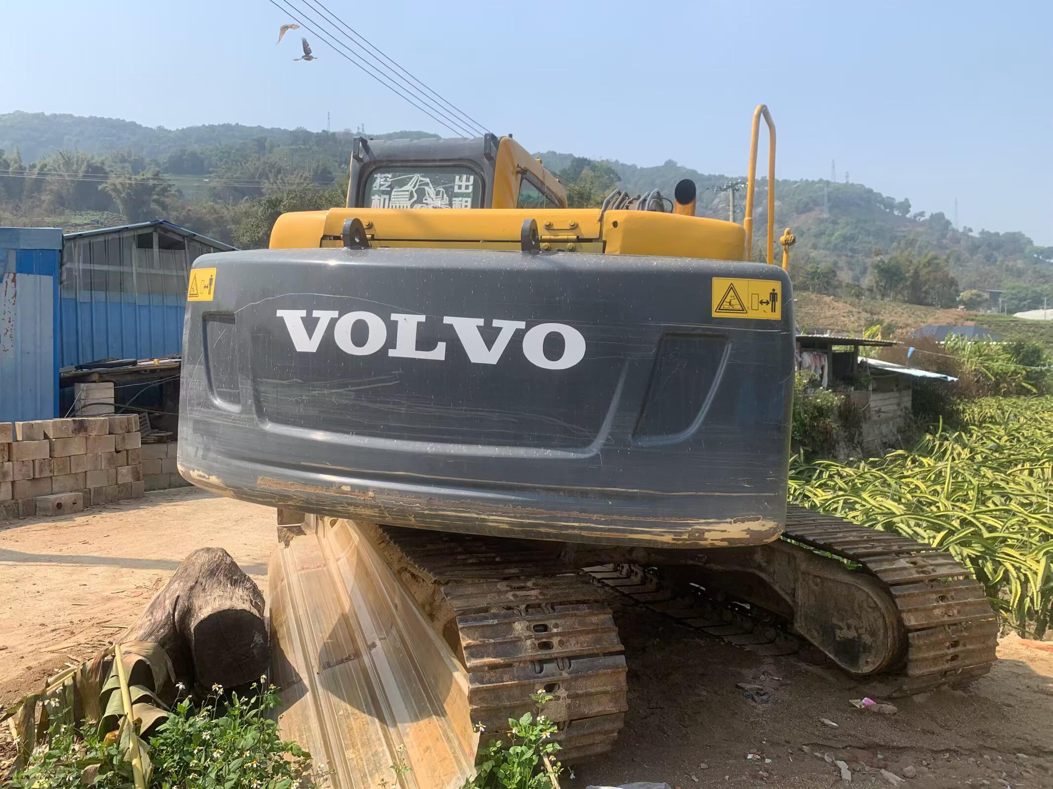 Buy Volvo EC140 Used Excavator / 2 Buy Volvo EC140 Used Excavator / 2
