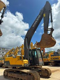 Buy Volvo EC210D Used Excavator / 3 Buy Volvo EC210D Used Excavator / 3