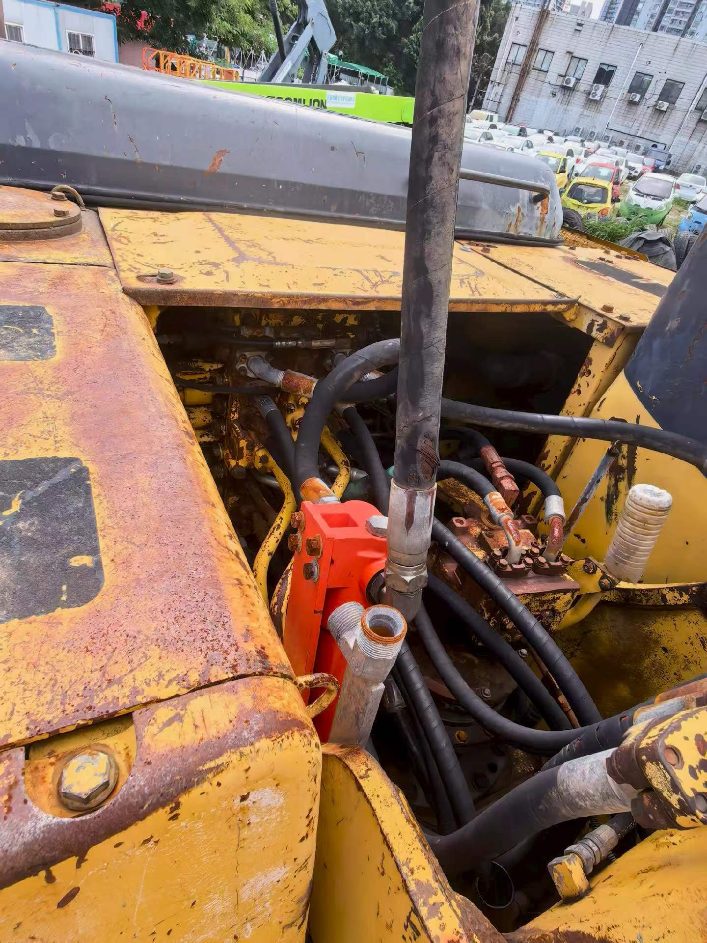 Buy Komatsu PC200-7 Used Excavator / 6 Buy Komatsu PC200-7 Used Excavator / 6