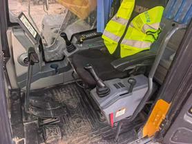 Buy XCMG XE400DK Used Excavator / 3 Buy XCMG XE400DK Used Excavator / 3
