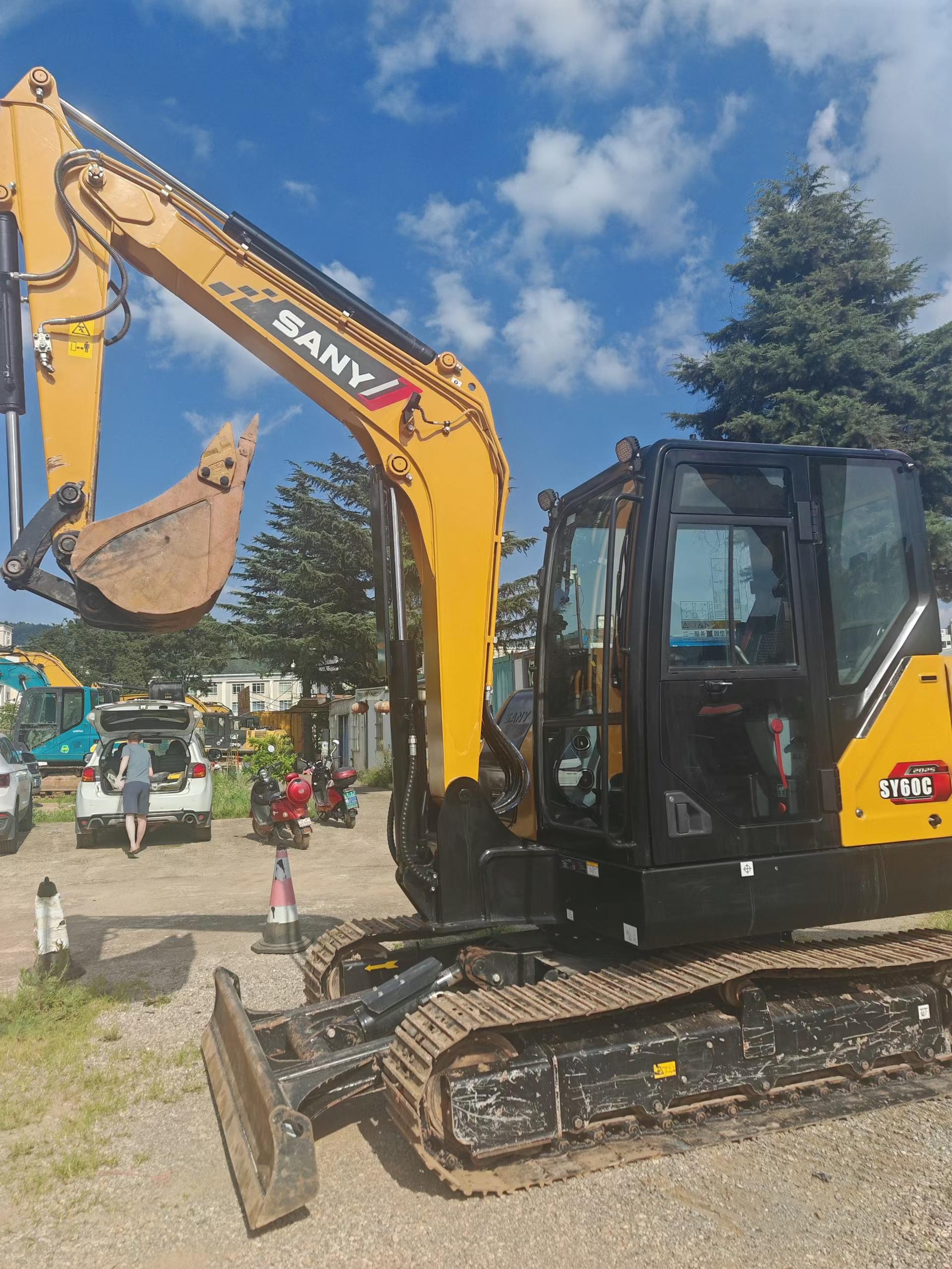 Buy Sany SY60 Used Excavator / 3