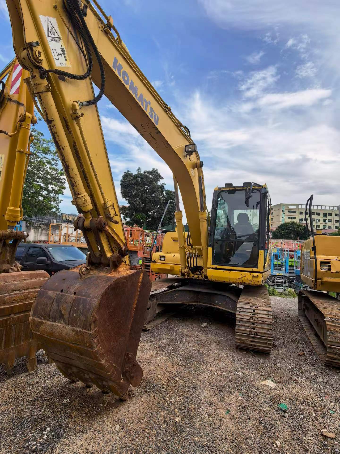 Buy Komatsu PC120-8 Used Excavator / 7 Buy Komatsu PC120-8 Used Excavator / 7