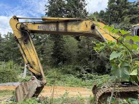 Buy Komatsu PC200-7 Used Excavator / 9 Buy Komatsu PC200-7 Used Excavator / 9