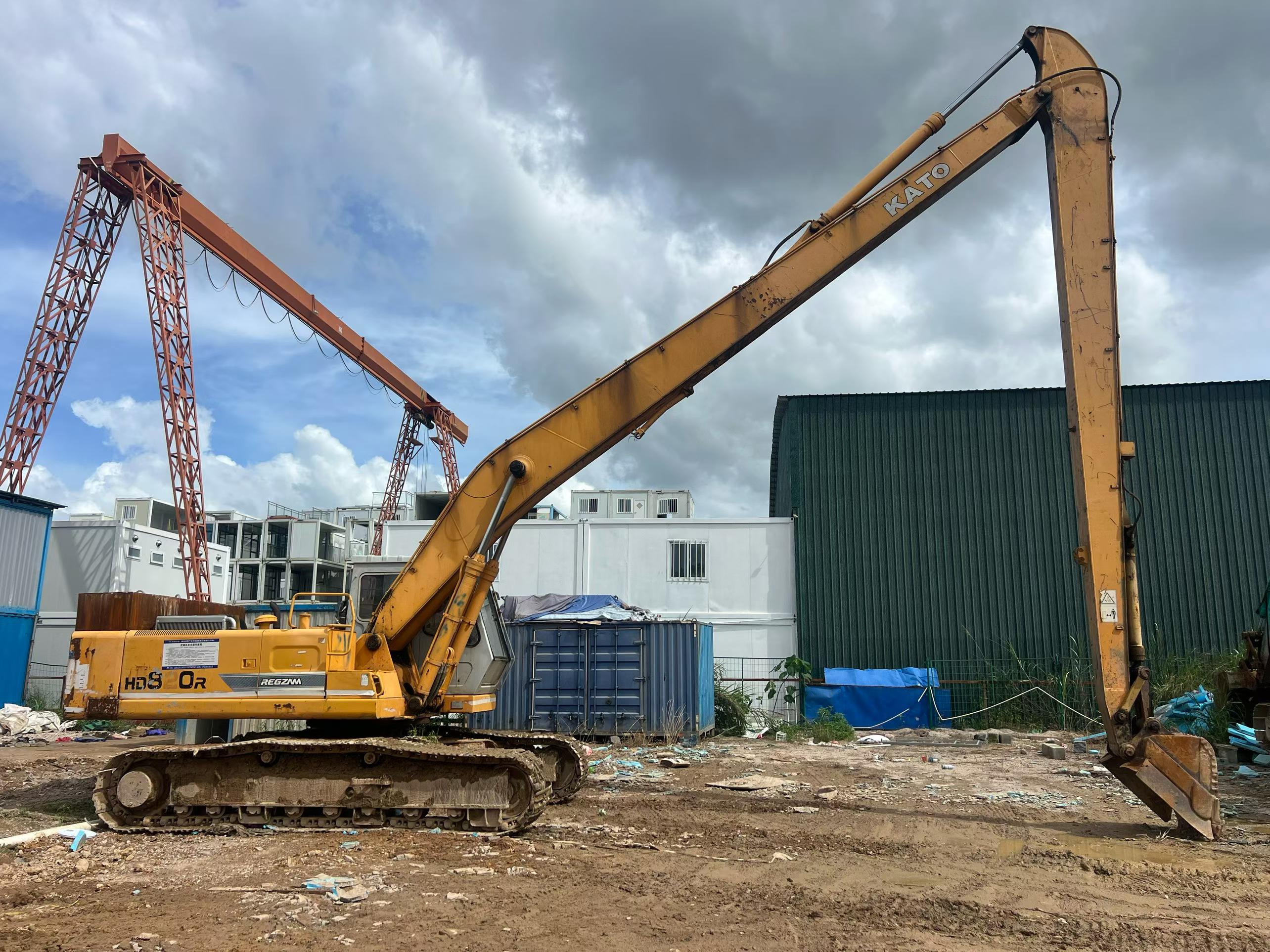 Buy Kato HD700 Used Excavator