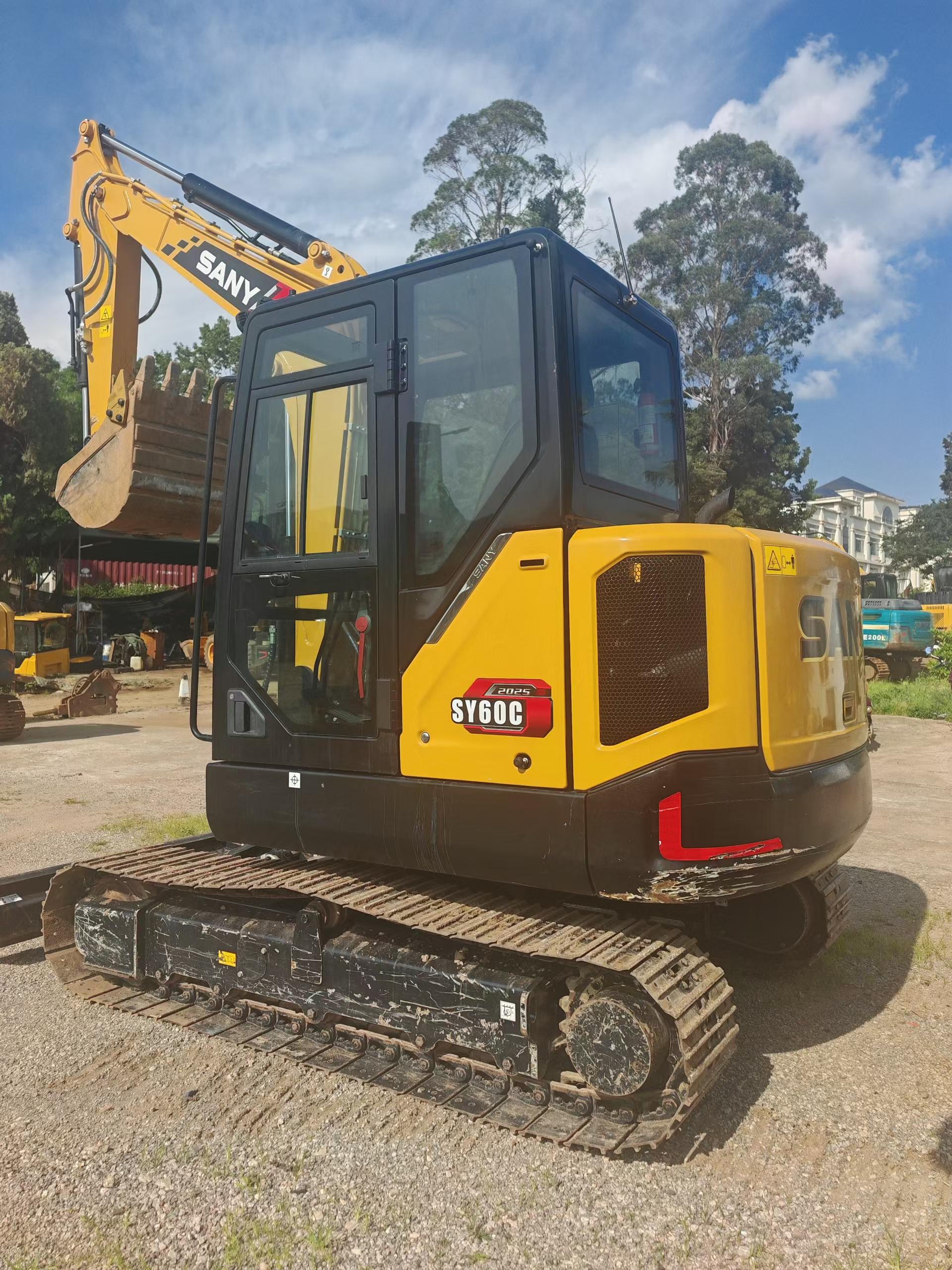 Buy Sany SY60 Used Excavator / 4