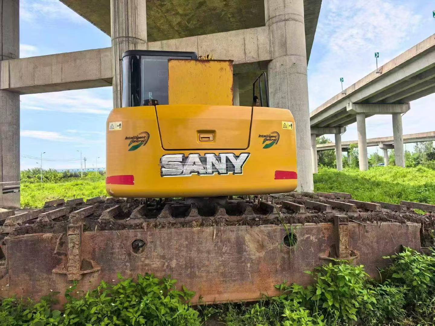 Buy Sany SY75 Used Excavator / 1