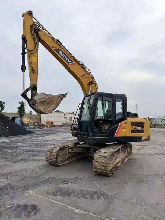 Buy Sany SY135 Used Excavator / 1
