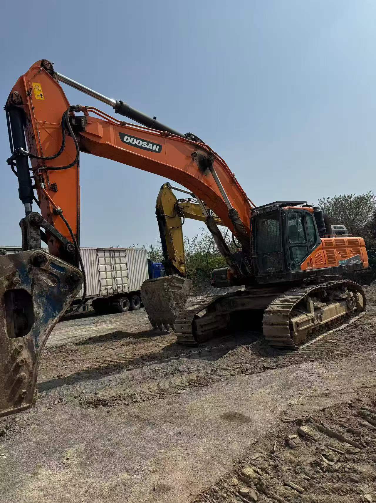 Buy Doosan DX520LC Used Excavator / 8 Buy Doosan DX520LC Used Excavator / 8