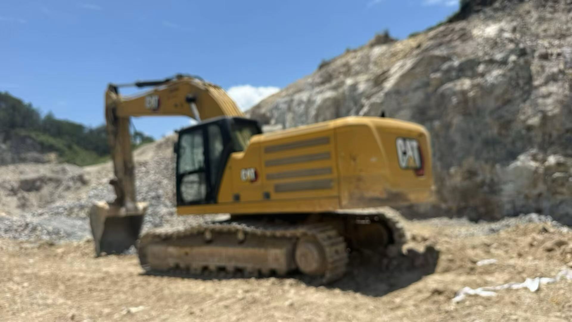 Buy Caterpillar 336E Used Excavator / 1