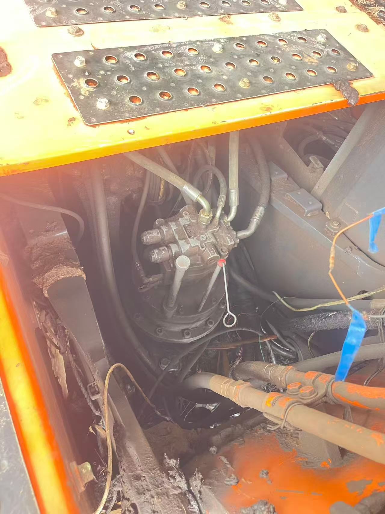 Купить Подержанный Экскаватор Hitachi ZX260-3G / 3 Купить Подержанный Экскаватор Hitachi ZX260-3G / 3