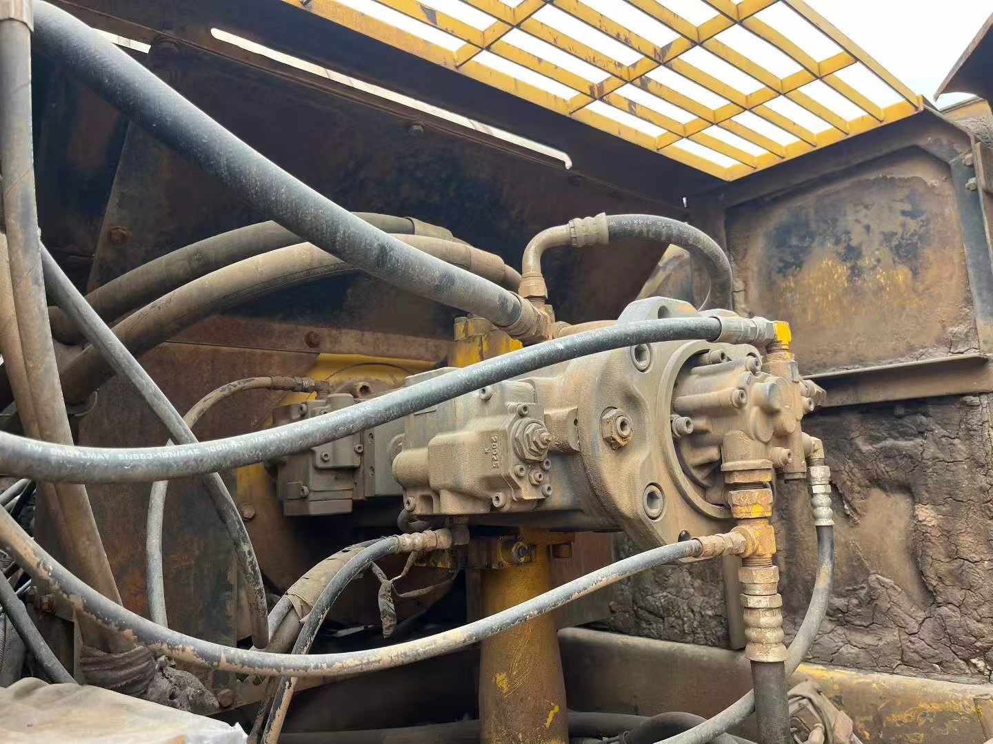 Buy Kato HD1430-7 Used Excavator / 4