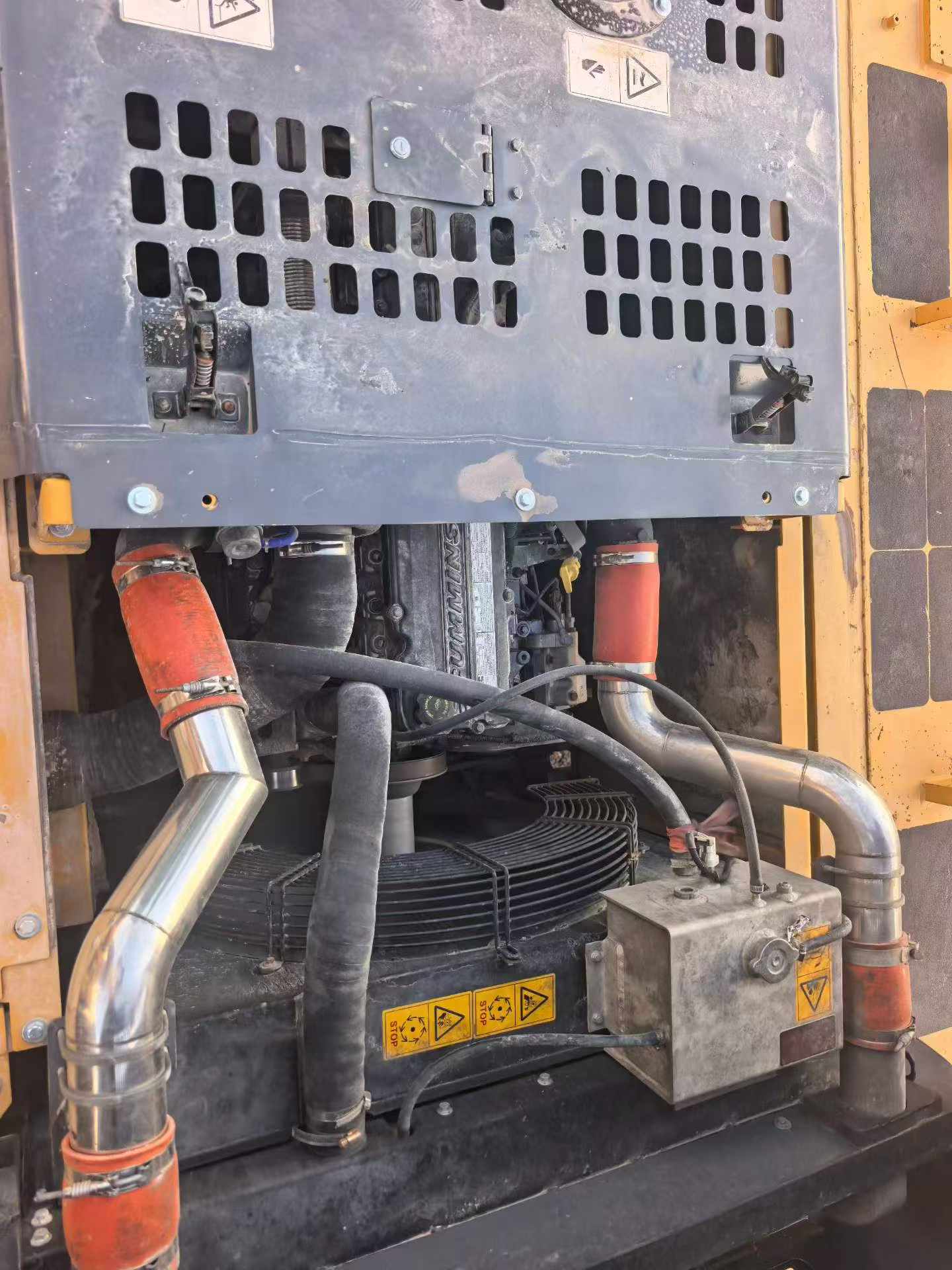 Buy XCMG XE400DK Used Excavator / 2 Buy XCMG XE400DK Used Excavator / 2
