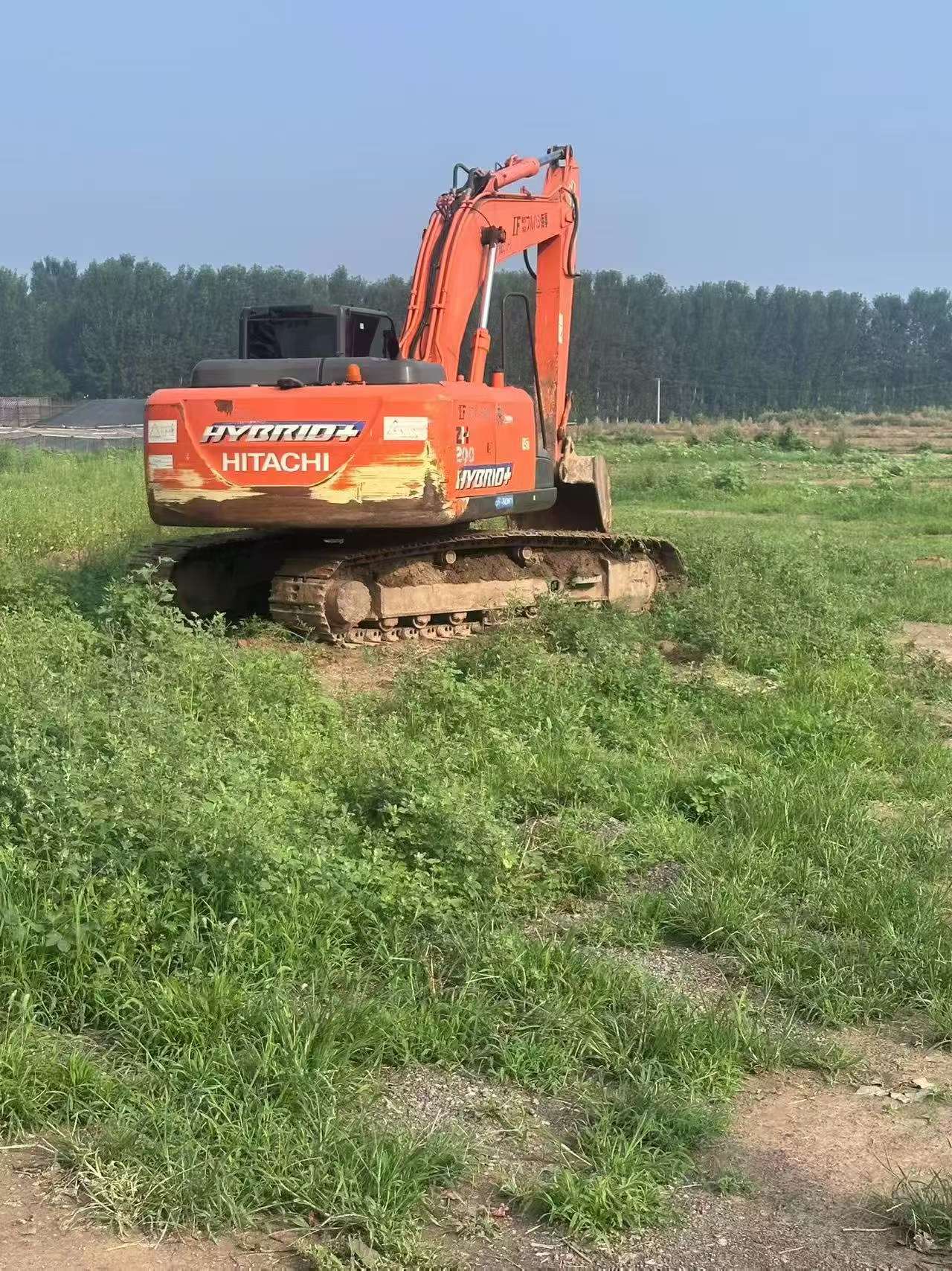 شراء Hitachi ZH200-5B مستعمل حفارة شراء Hitachi ZH200-5B مستعمل حفارة