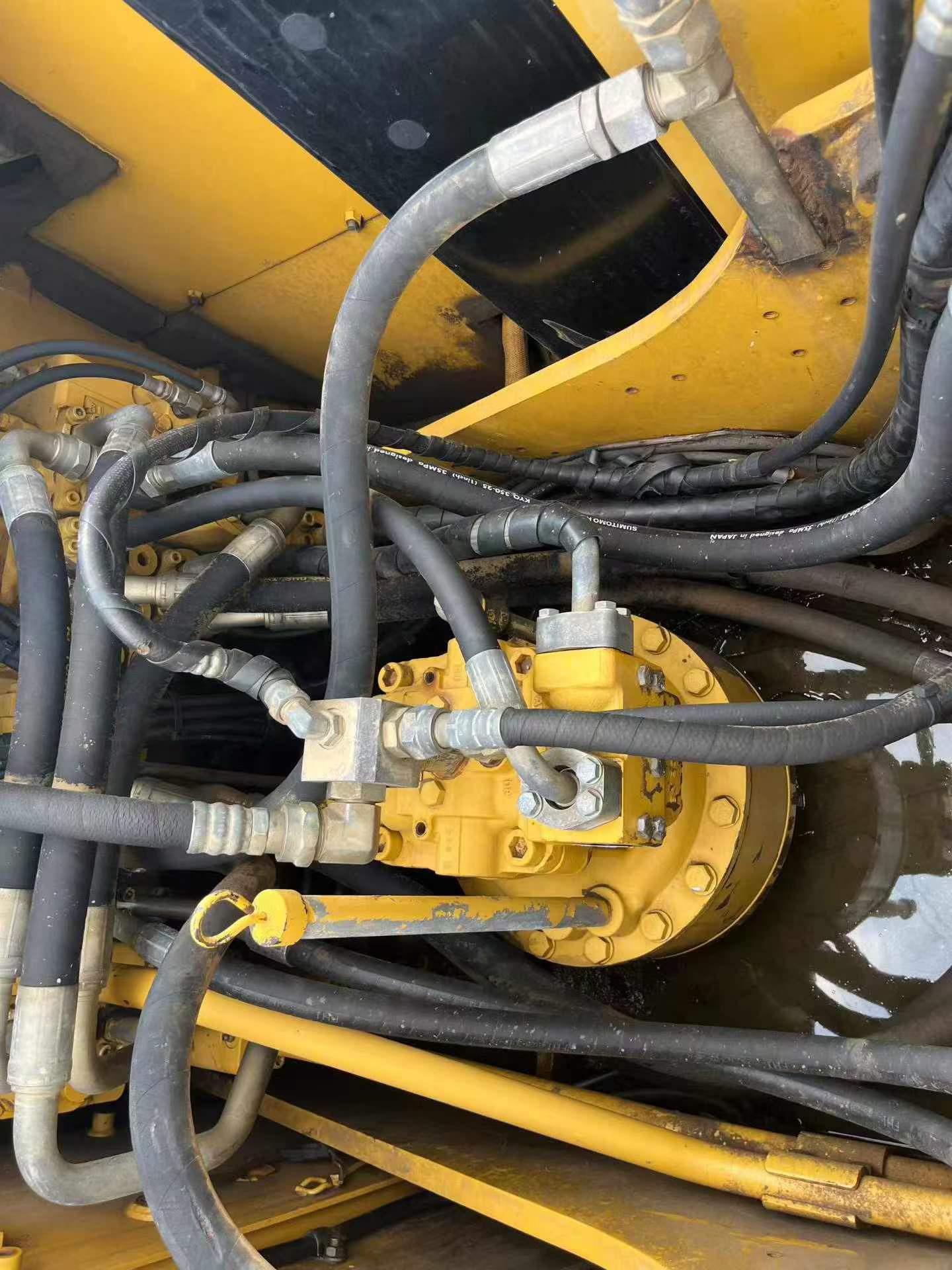 Buy Caterpillar 320A Used Excavator / 6