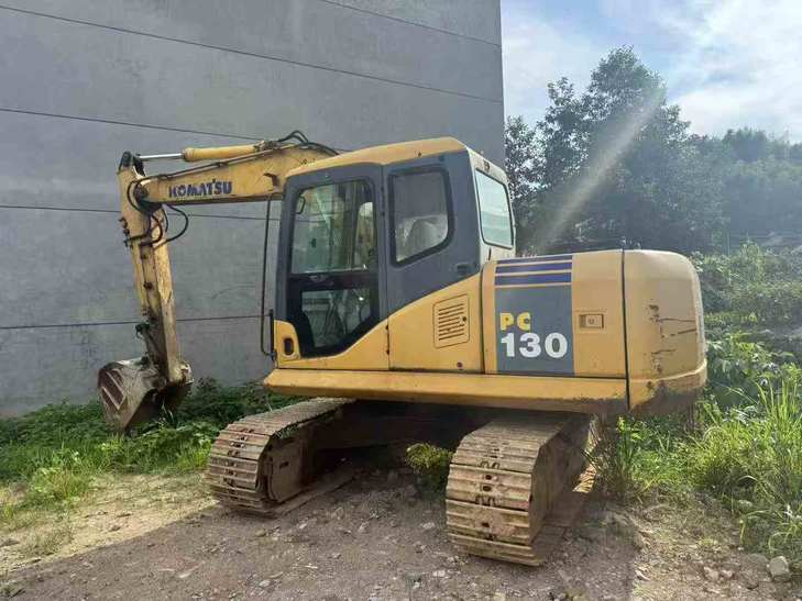 Buy Komatsu PC110-7 Used Excavator / 1