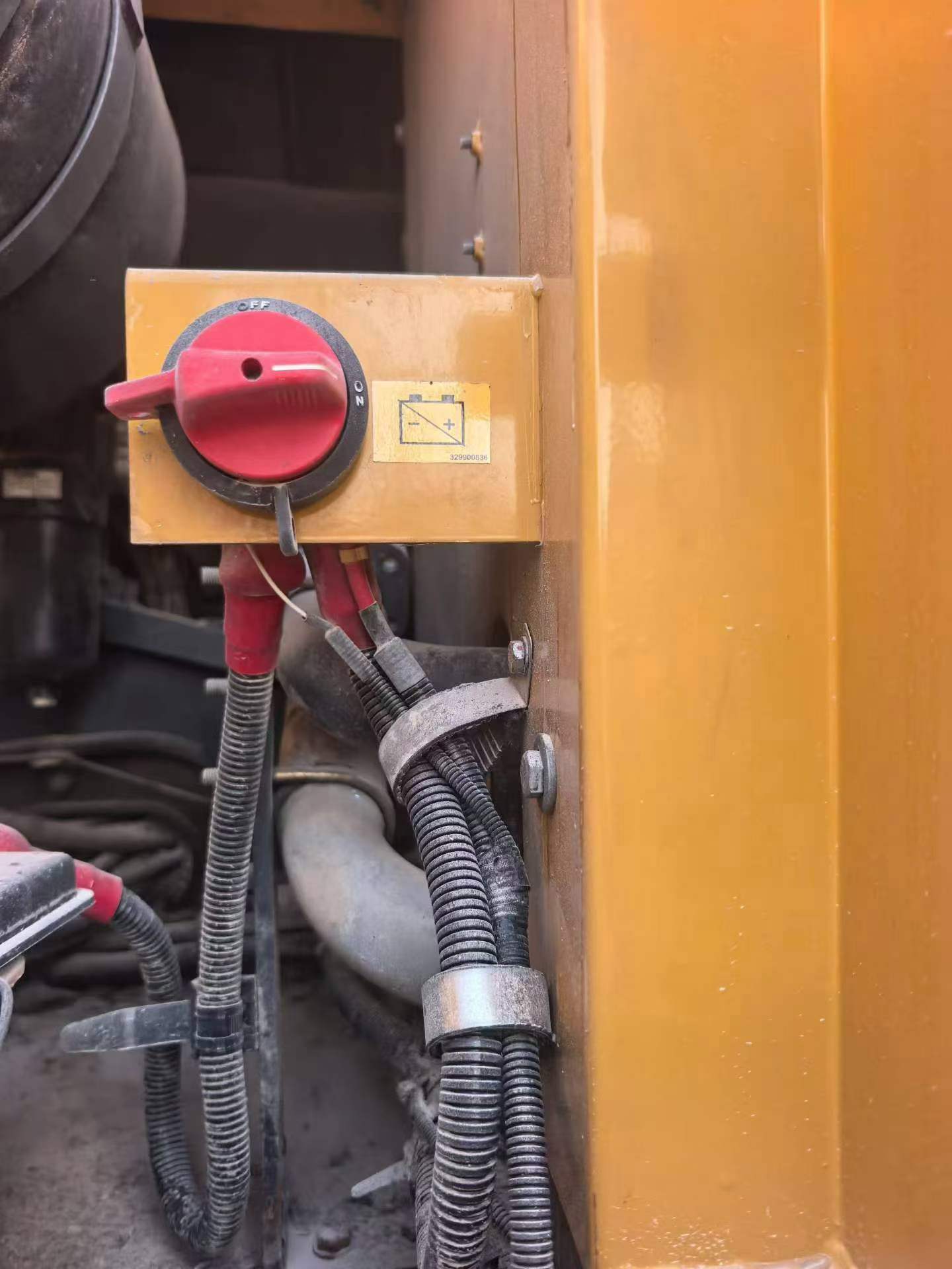 Buy XCMG XE400DK Used Excavator / 5 Buy XCMG XE400DK Used Excavator / 5