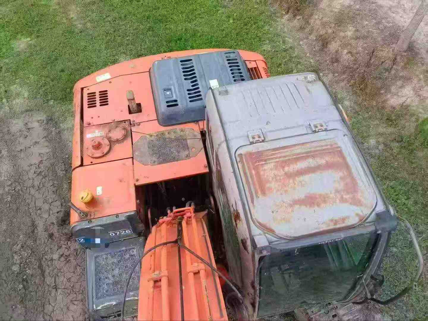 Buy Hitachi EX120-6 Used Excavator / 2 Buy Hitachi EX120-6 Used Excavator / 2