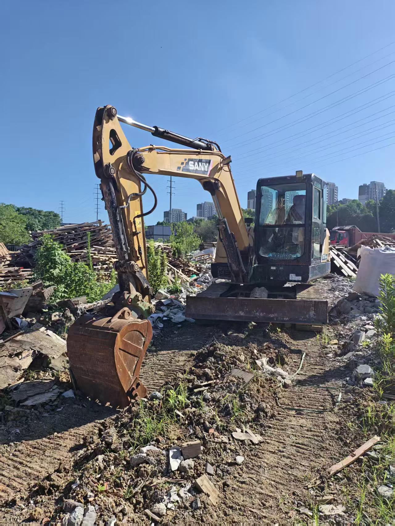 Buy Sany SY55 Used Excavator / 8 Buy Sany SY55 Used Excavator / 8