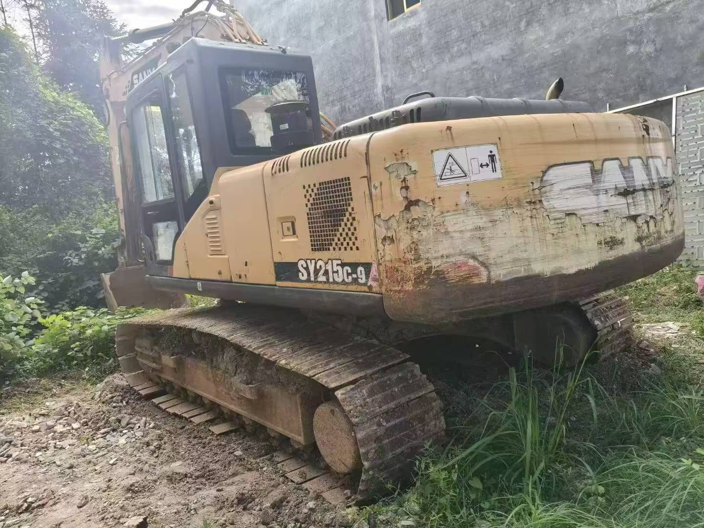 Buy Sany SY215C-8 Used Excavator / 1