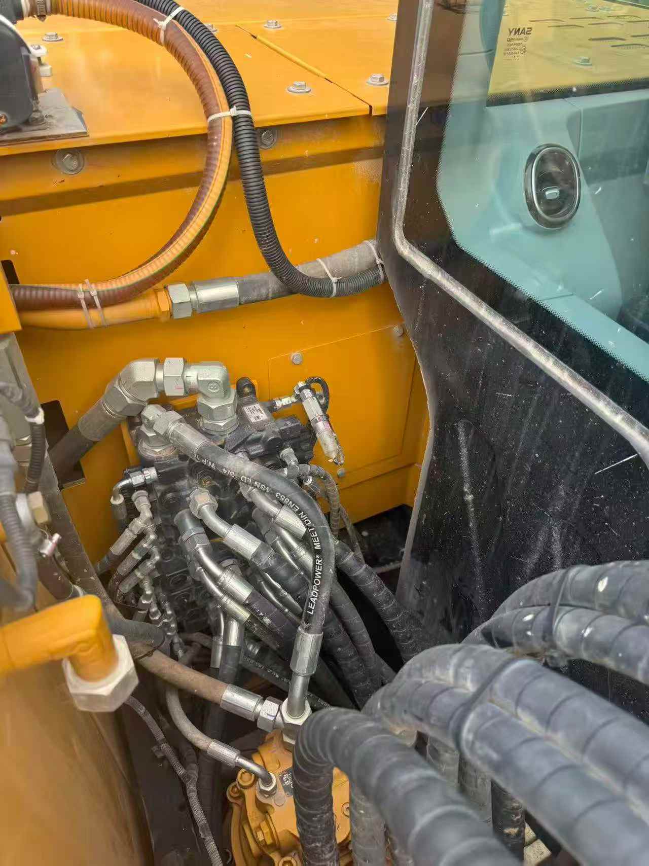 Buy Sany SY70C Used Excavator / 8 Buy Sany SY70C Used Excavator / 8