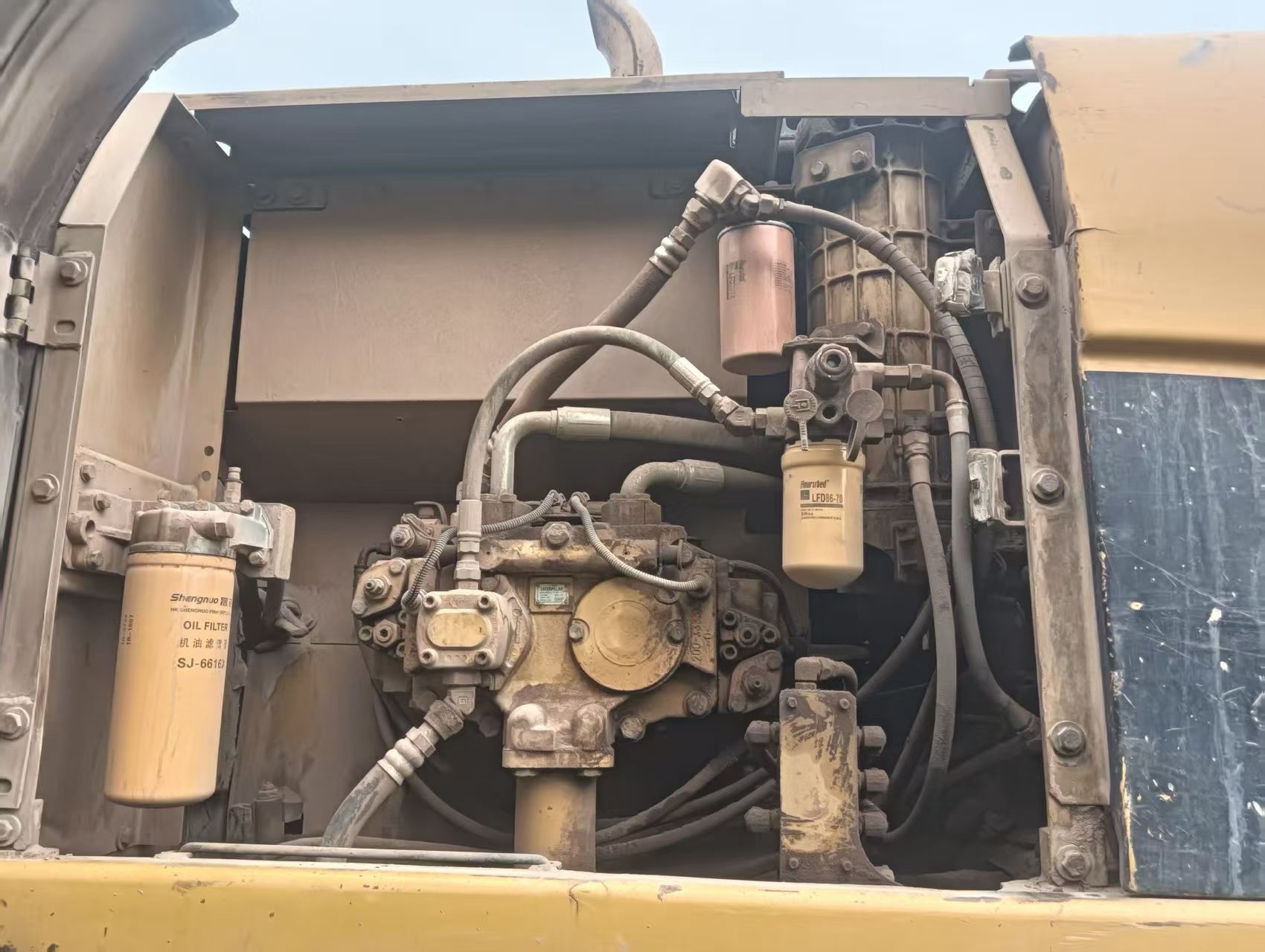 Buy Caterpillar 320D Used Excavator / 5 Buy Caterpillar 320D Used Excavator / 5