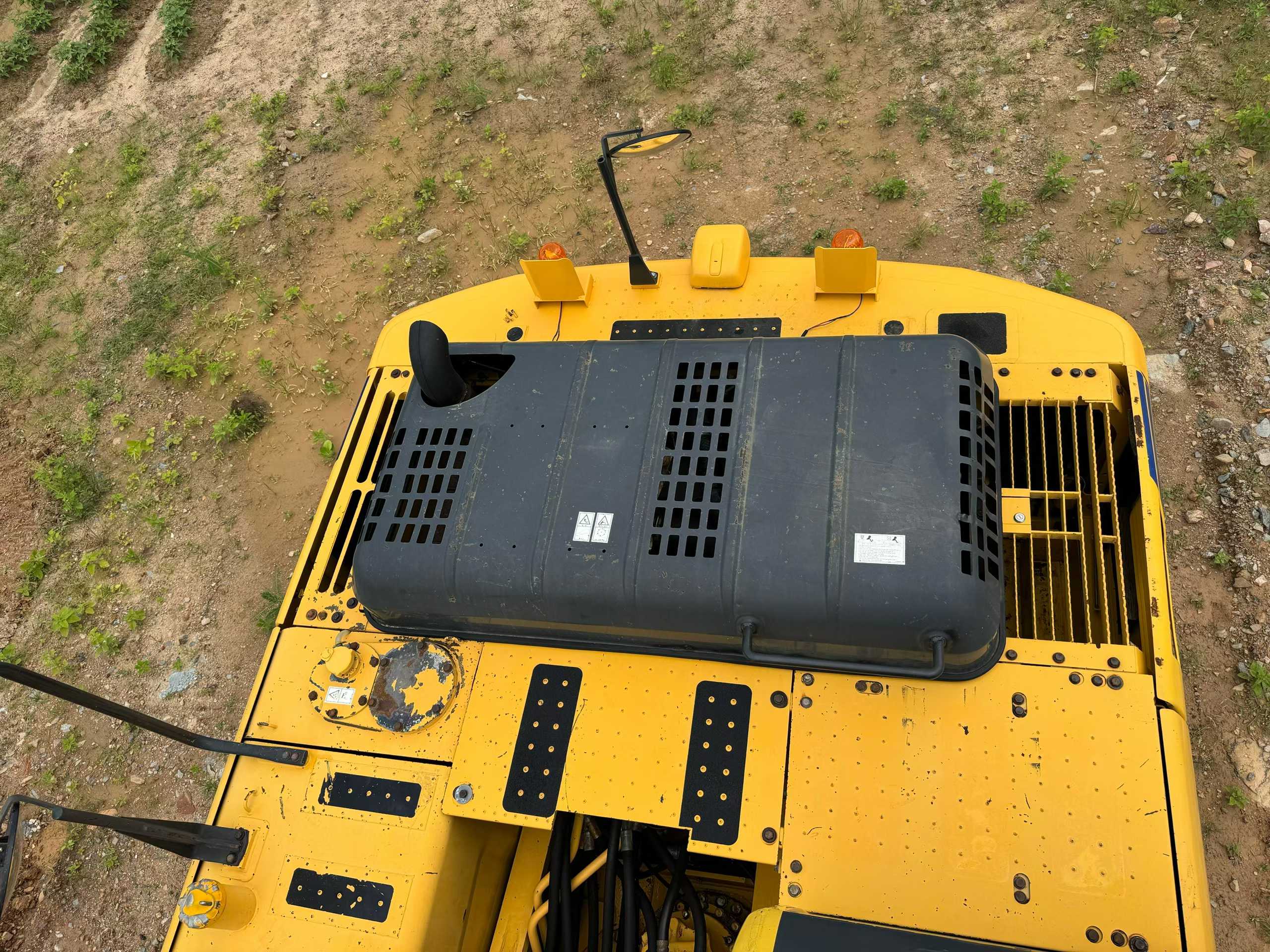 Buy Komatsu PC200-8N1 Used Excavator / 7 Buy Komatsu PC200-8N1 Used Excavator / 7